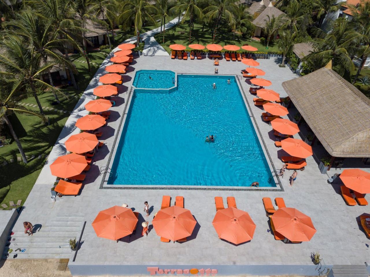 Terracotta Resort & Spa Mui Ne Exterior photo