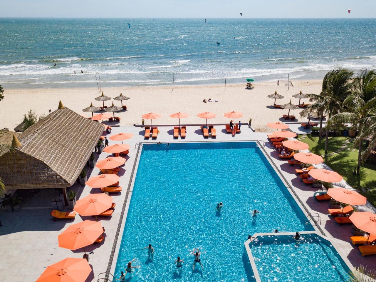 Terracotta Resort & Spa Mui Ne Exterior photo